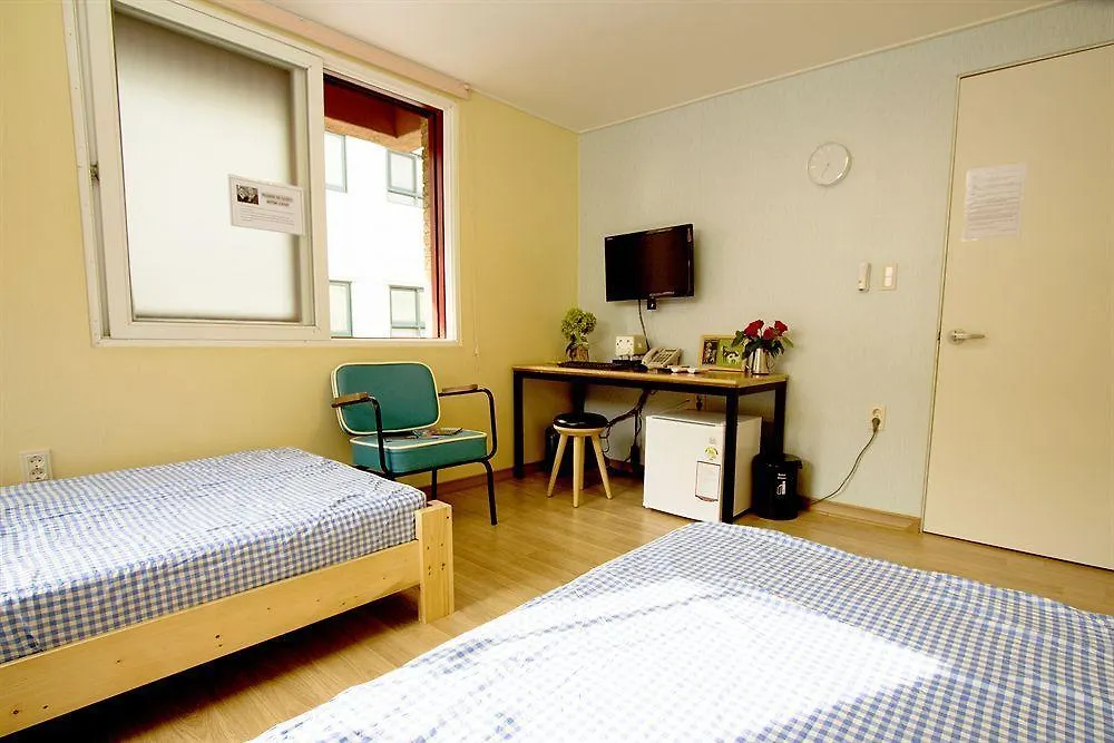 Travelers Planet Studio Type Hostel 首爾 公寓